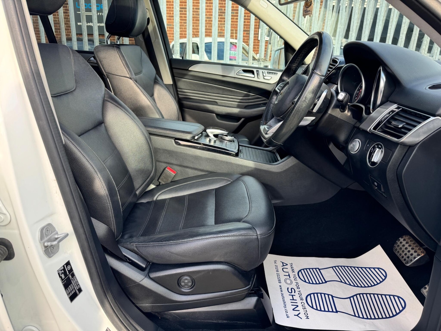 Used Mercedes-Benz GLE 2017 for sale - 76644972: Photo 3