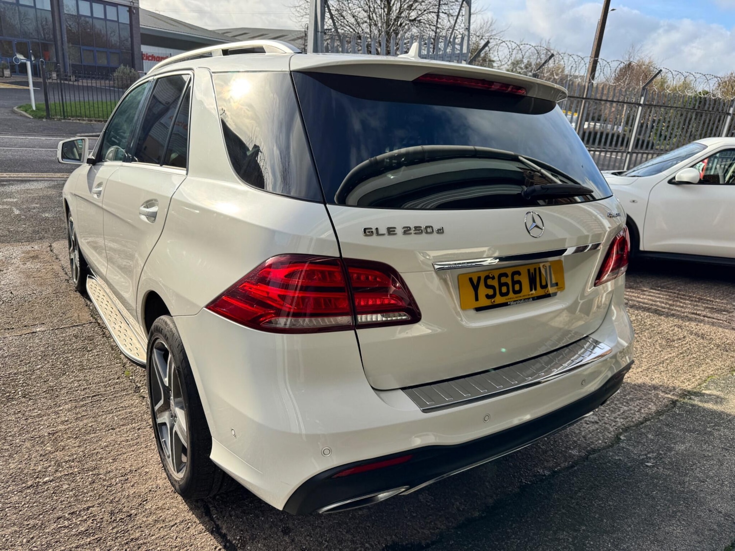 Used Mercedes-Benz GLE 2017 for sale - 76644972: Photo 8