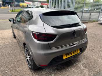 Used Renault Clio 2015 for sale - 74909336: Photo