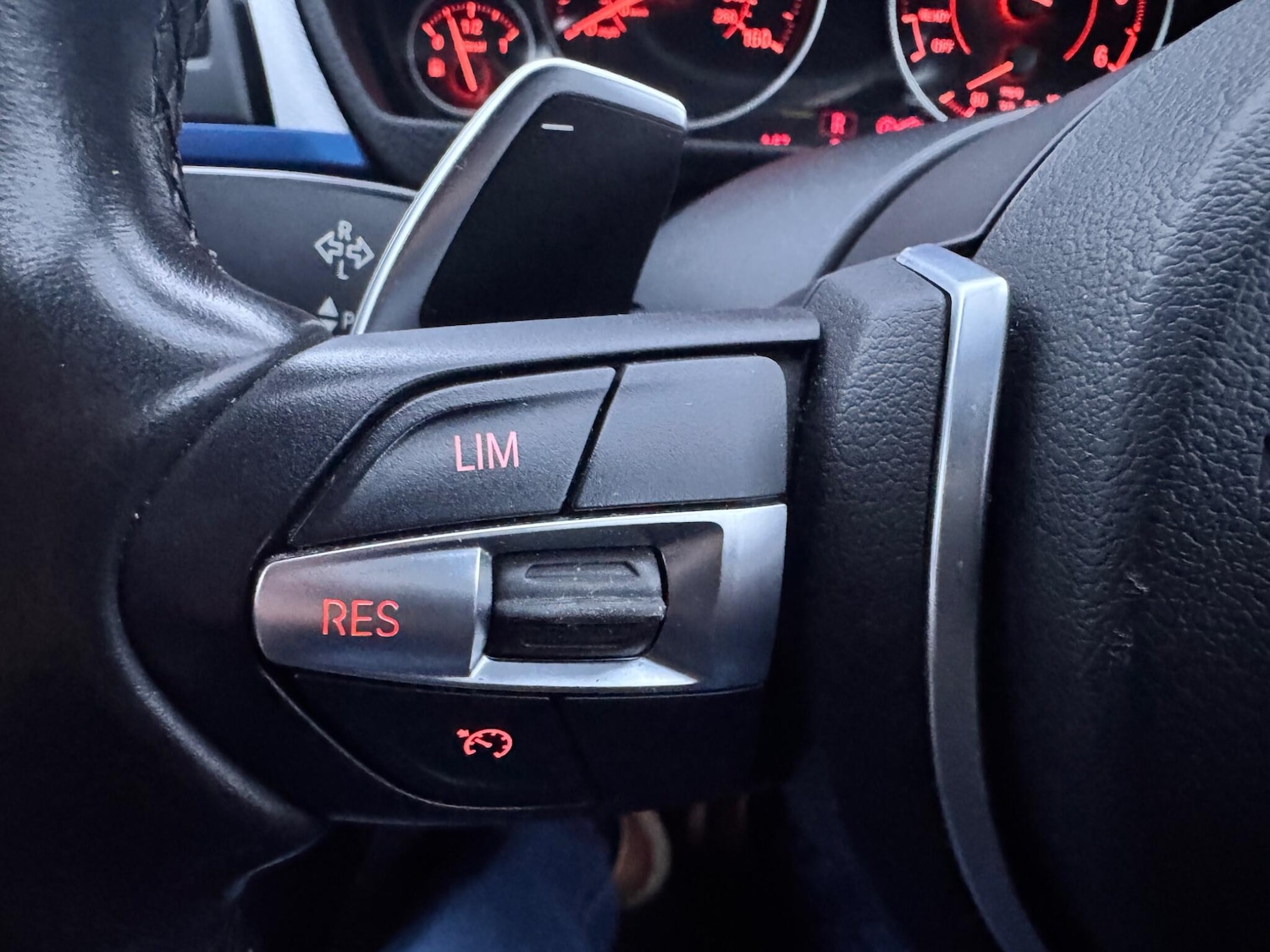 Used BMW 3 Series 2018 for sale - 77549437: Photo 15