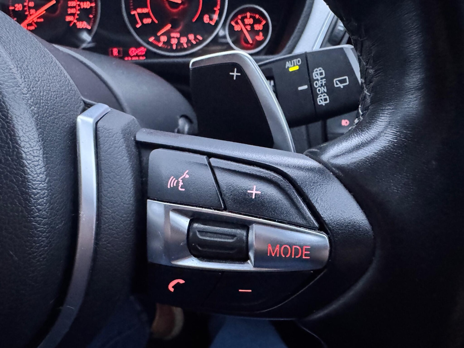 Used BMW 3 Series 2018 for sale - 77549437: Photo 16