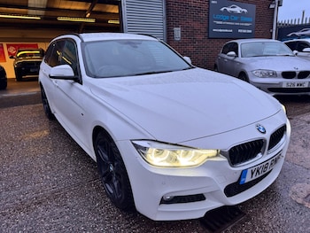 Used BMW 3 Series 2018 for sale - 77549437: Photo