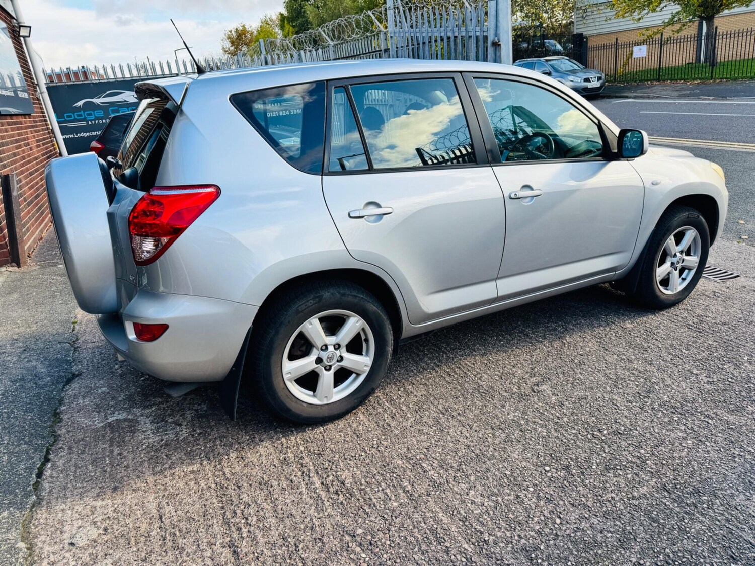 Used Toyota RAV4 2006 for sale - 76360431: Photo 11