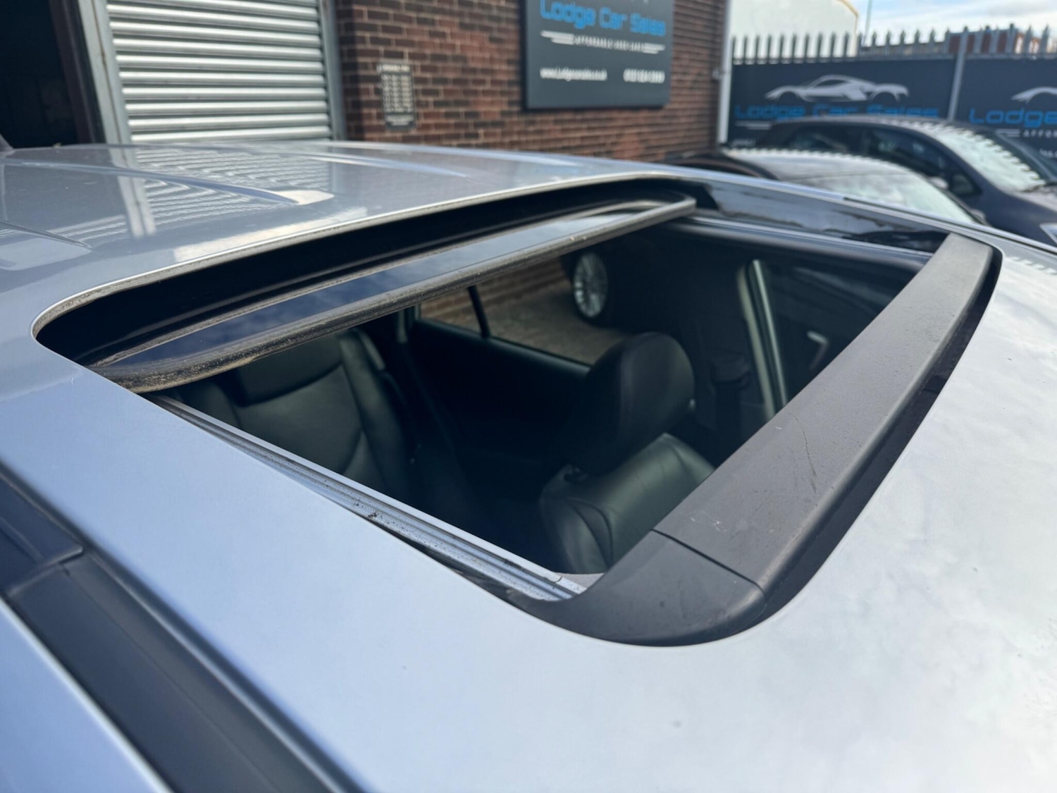 Used Toyota RAV4 2006 for sale - 76360431: Photo 14