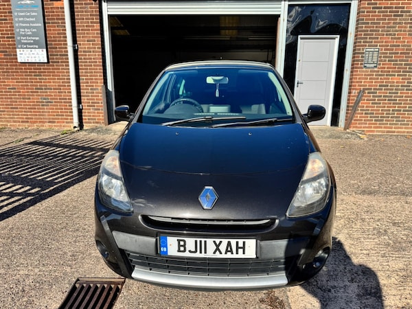 Used Renault Clio 2011 for sale - 76021050: Photo 13