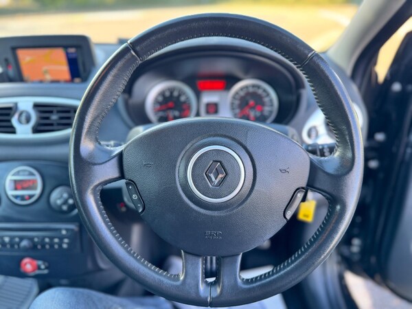 Used Renault Clio 2011 for sale - 76021050: Photo 30