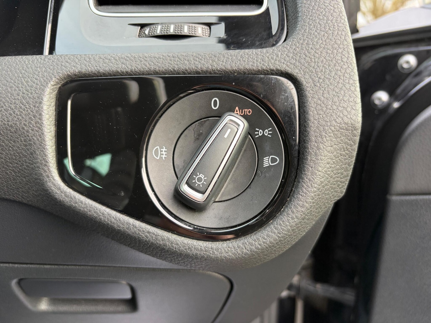 Used Volkswagen Golf for sale - 77559431: Photo 45