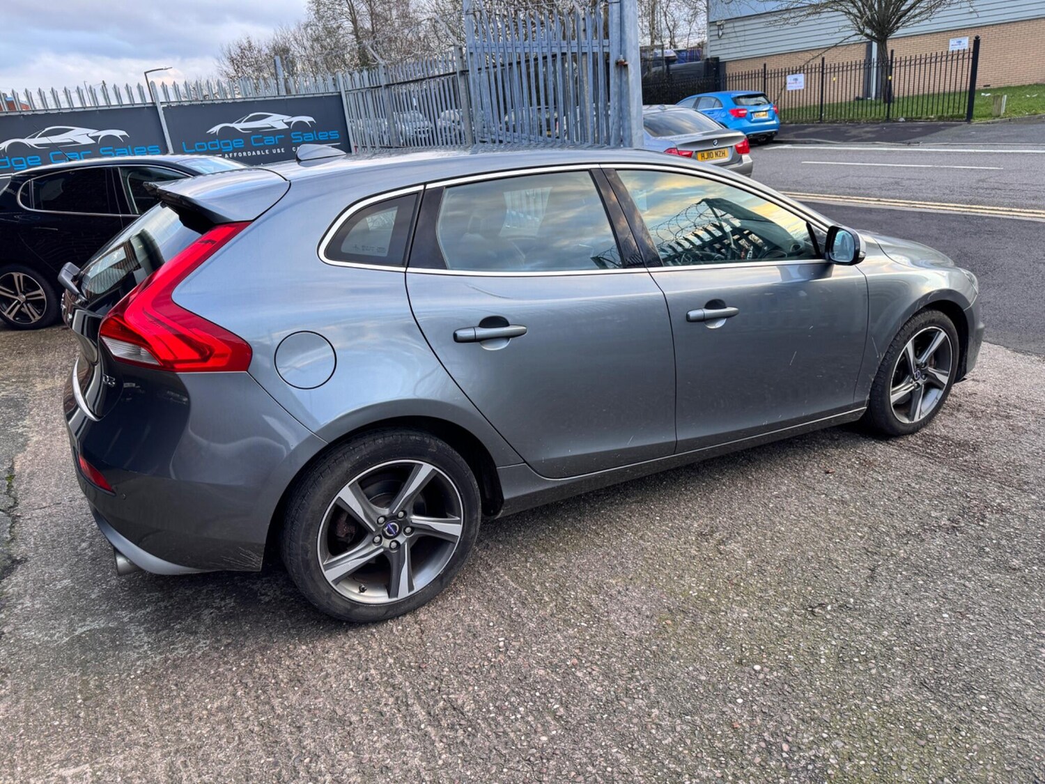 Used Volvo V40 for sale - 77495846: Photo 13
