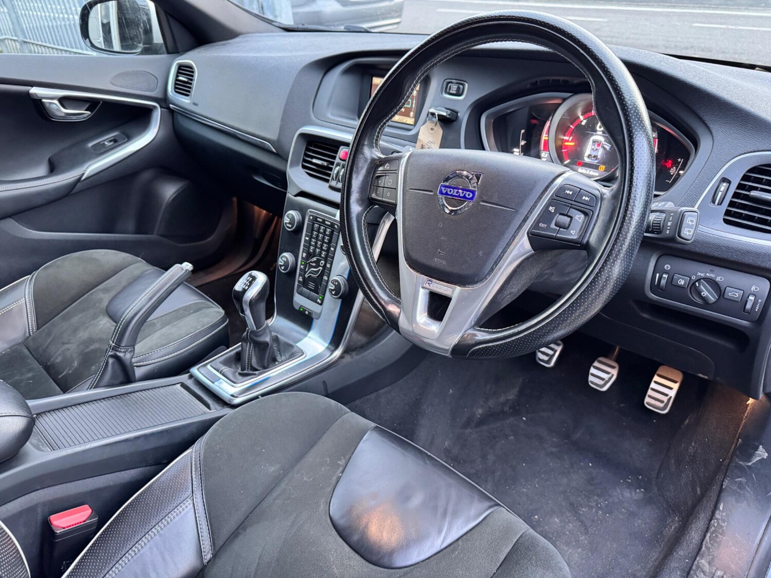 Used Volvo V40 for sale - 77495846: Photo 18