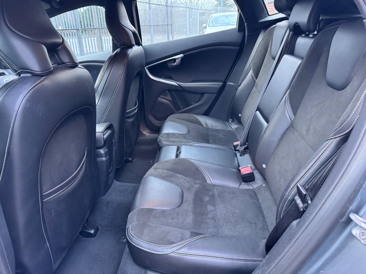 Used Volvo V40 for sale - 77495846: Photo 22