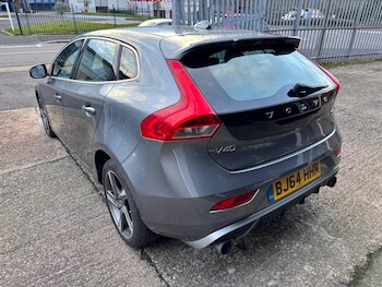 Used Volvo V40 2014 for sale - 77495846: Photo