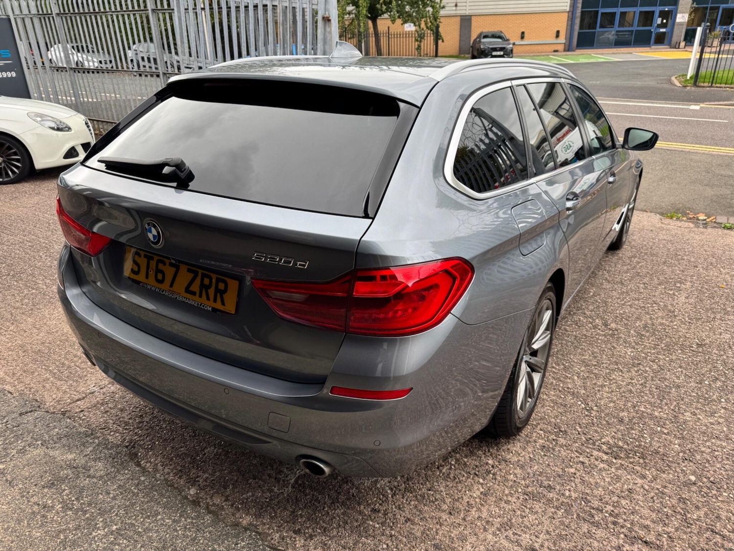 Used BMW 5 Series 2017 for sale - 76484327: Photo 10