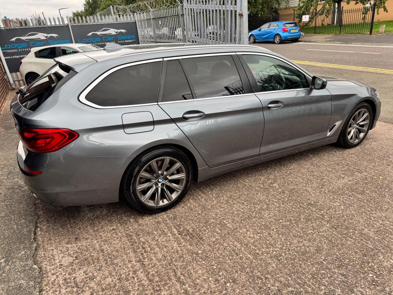Used BMW 5 Series 2017 for sale - 76484327: Photo 13
