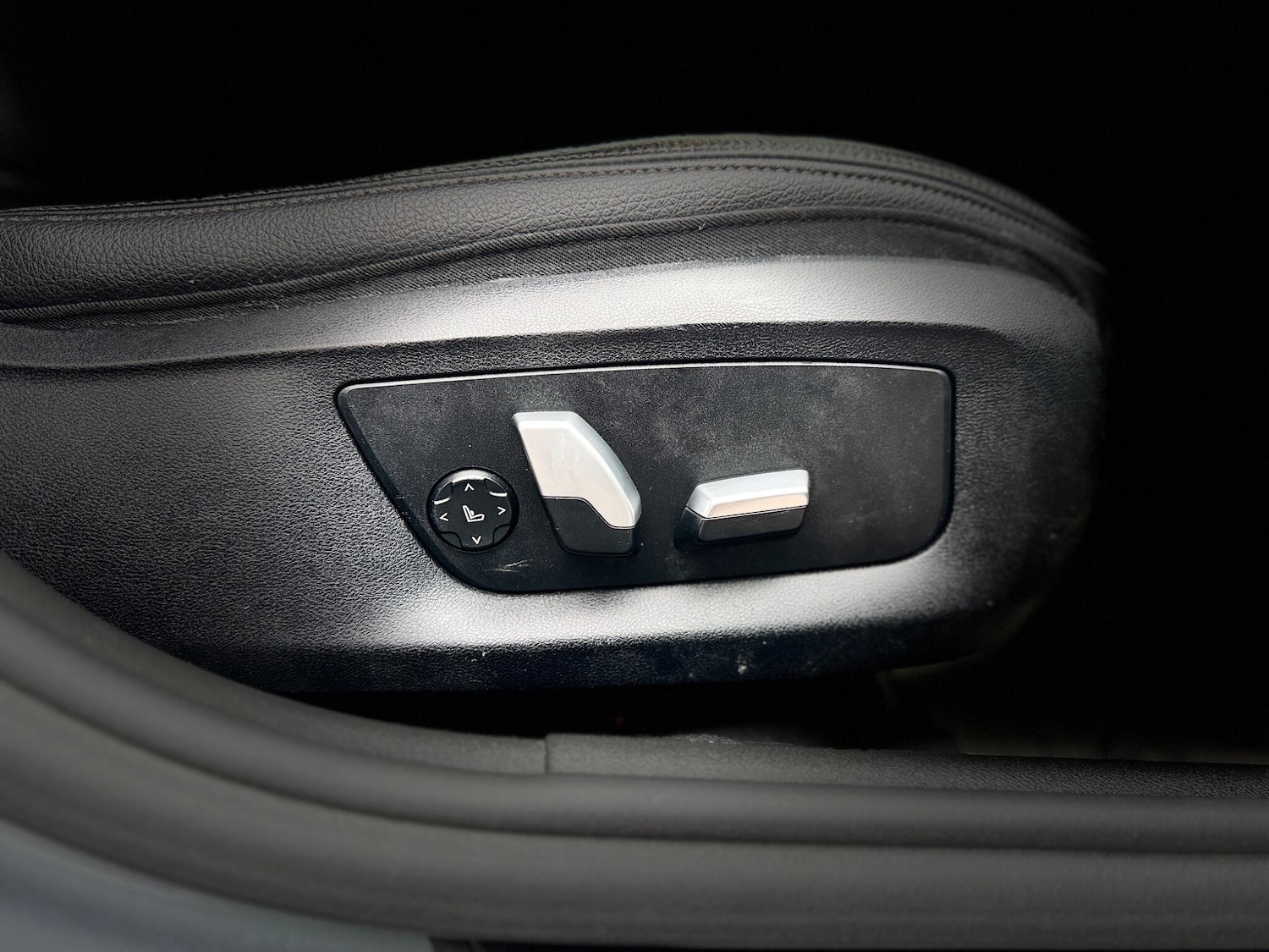 Used BMW 5 Series 2017 for sale - 76484327: Photo 26