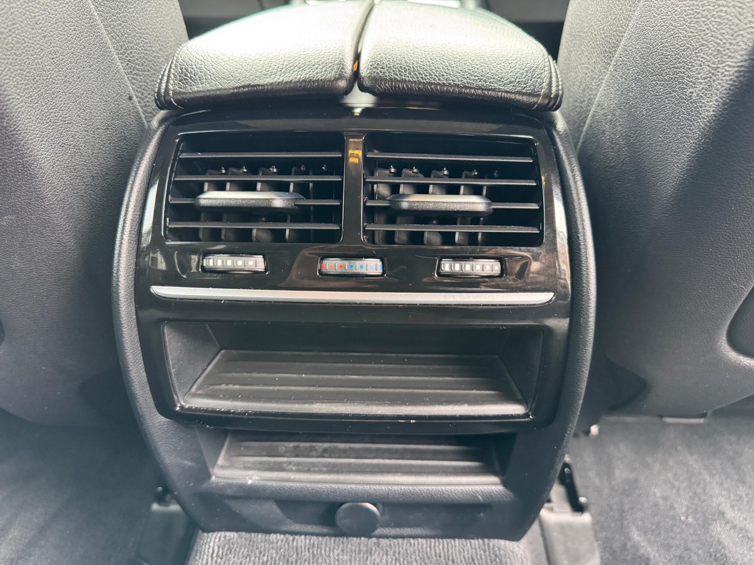 Used BMW 5 Series 2017 for sale - 76484327: Photo 40