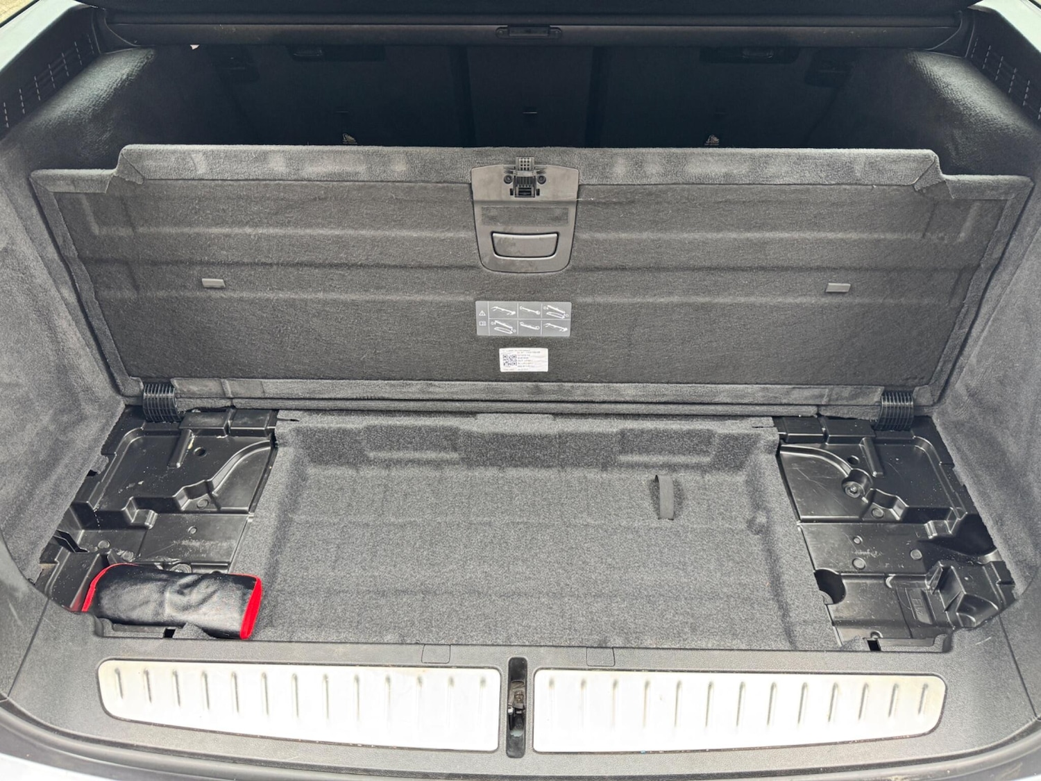 Used BMW 5 Series 2017 for sale - 76484327: Photo 64