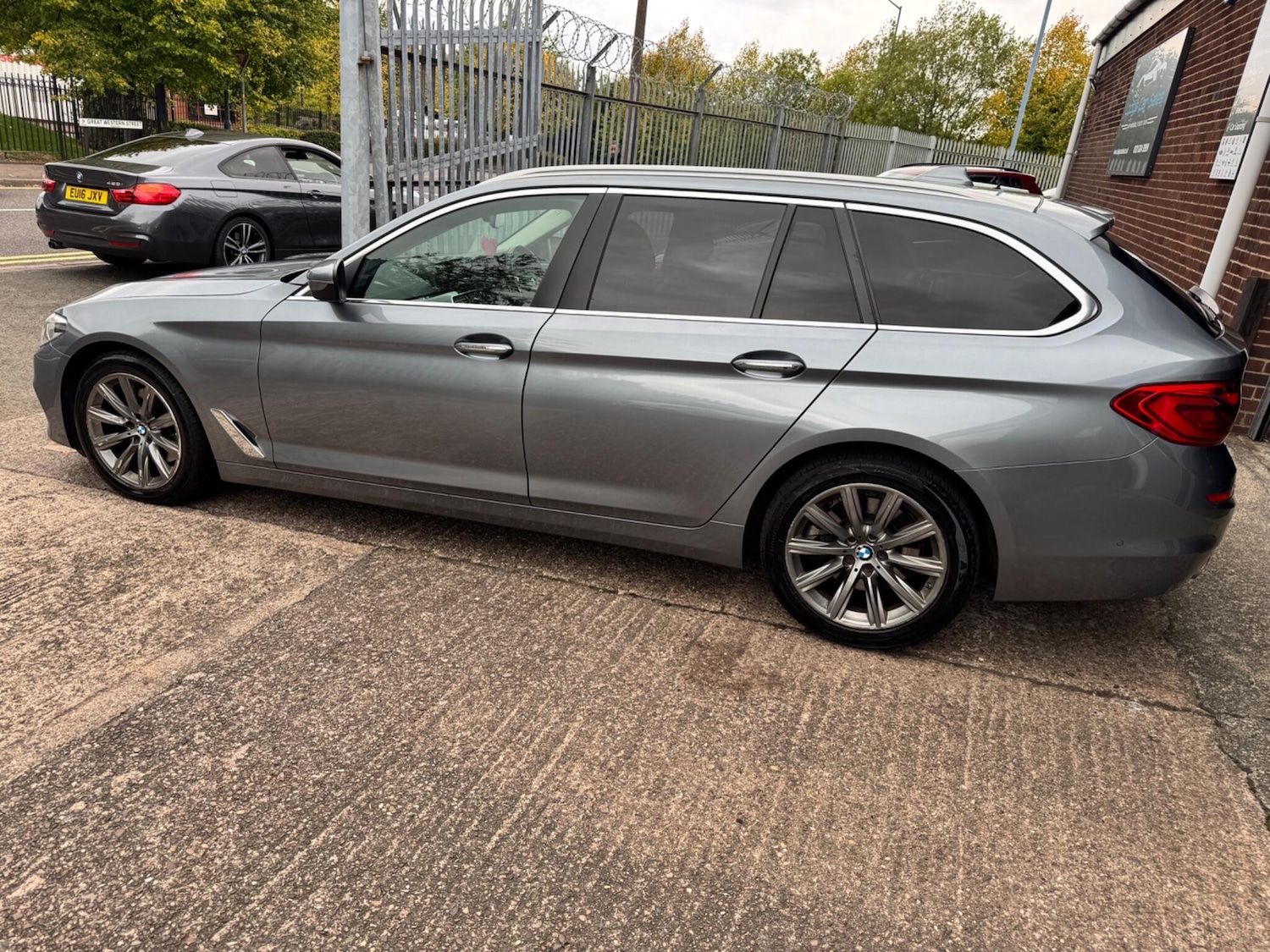 Used BMW 5 Series 2017 for sale - 76484327: Photo 7
