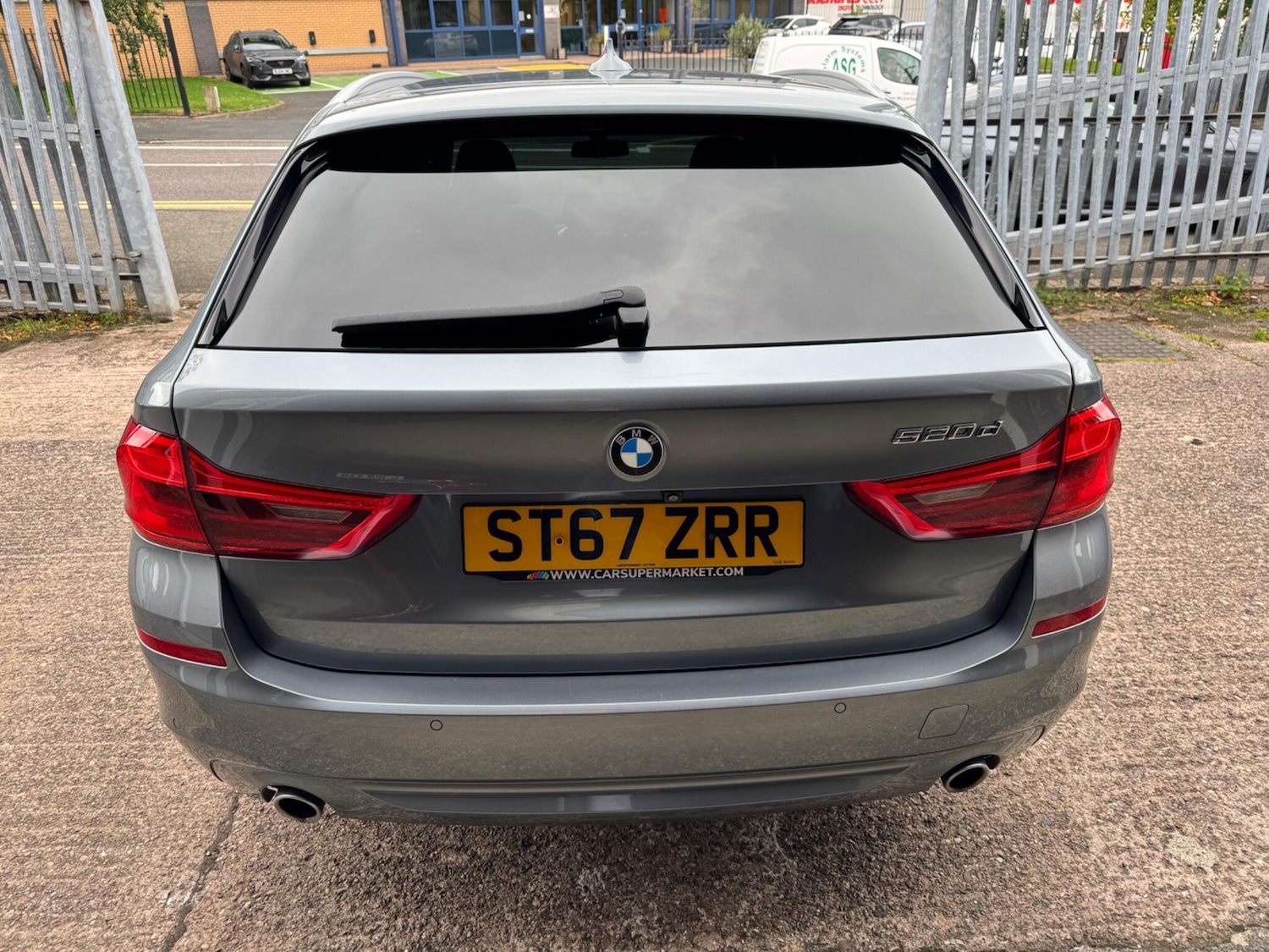 Used BMW 5 Series 2017 for sale - 76484327: Photo 9