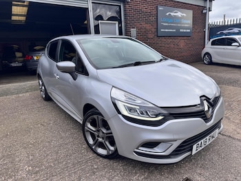 Used Renault Clio 2018 for sale - 79050827: Photo