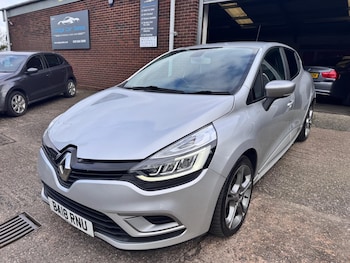 Used Renault Clio 2018 for sale - 79050827: Photo