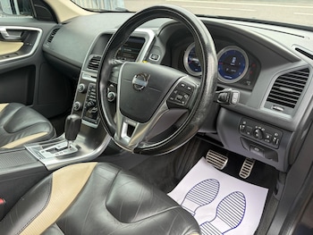Used Volvo XC60 2012 for sale - 79540565: Photo