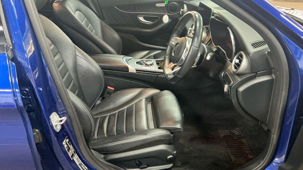 Used Mercedes-Benz C Class 2019 for sale - 78033996: Photo 3