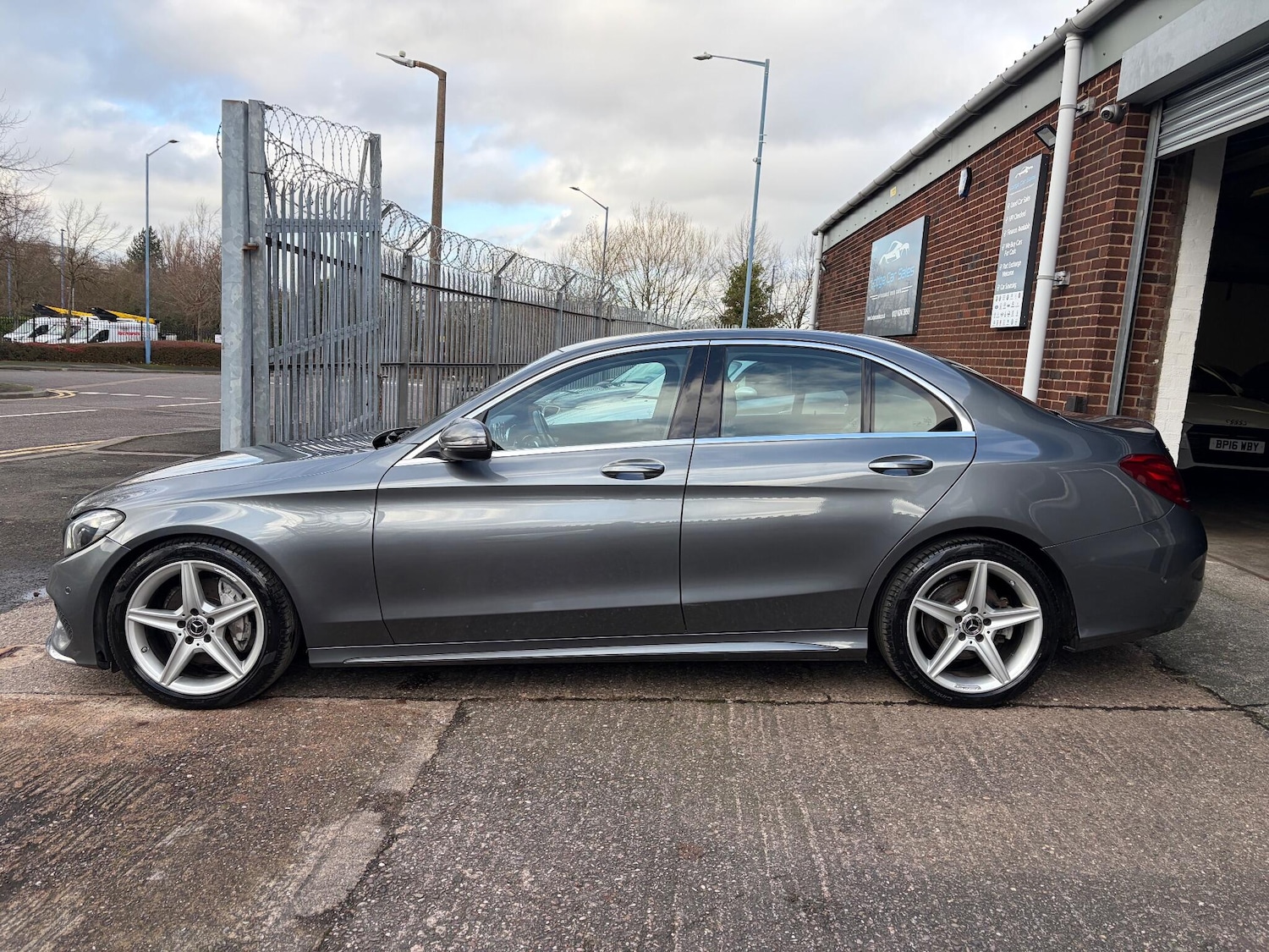 Used Mercedes-Benz C Class for sale - 78136108: Photo 8