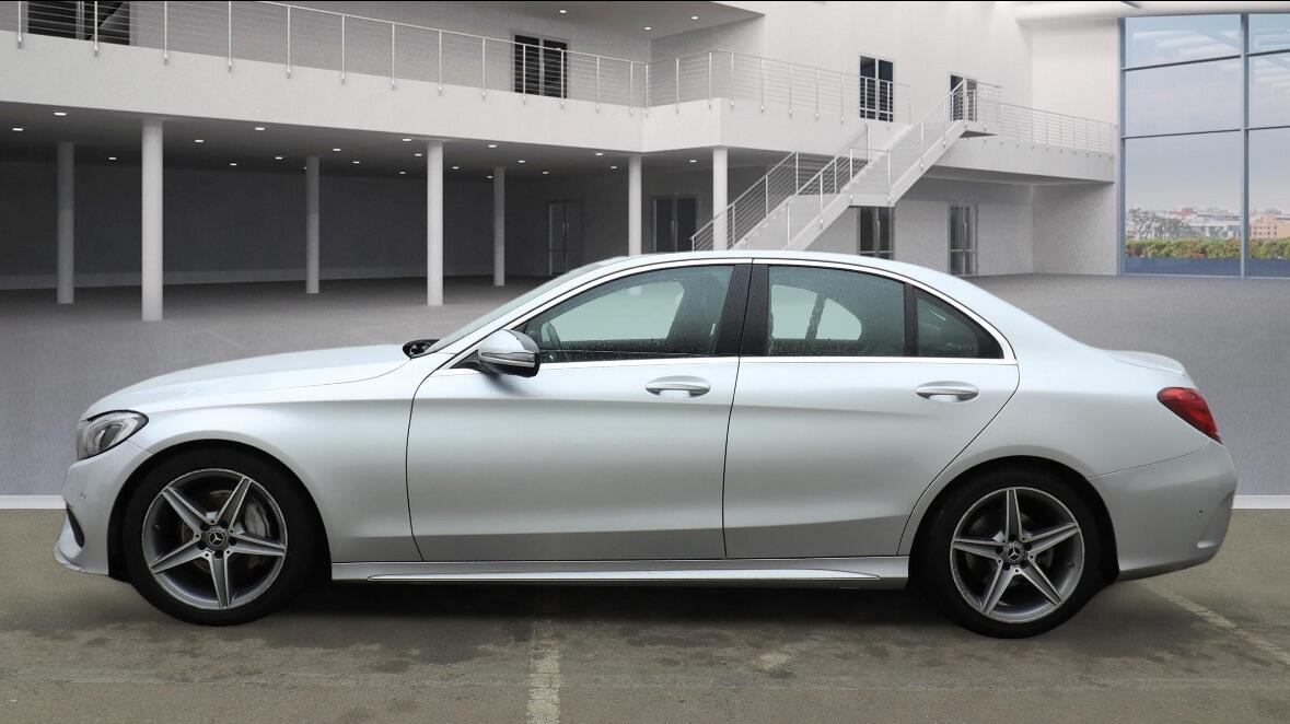 Used Mercedes-Benz C Class 2018 for sale - 77015693: Photo 7