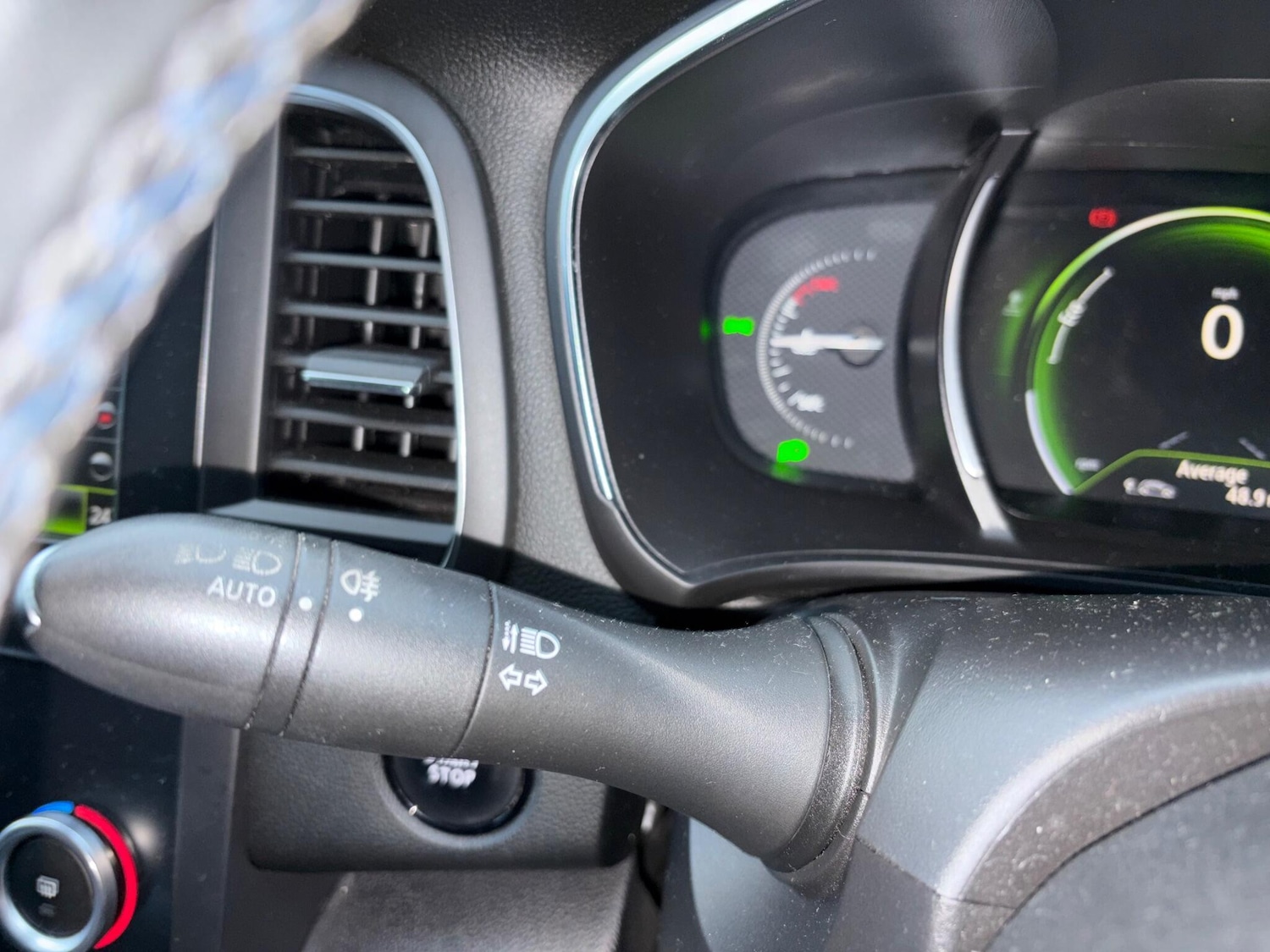 Used Renault Megane 2017 for sale - 77254965: Photo 27