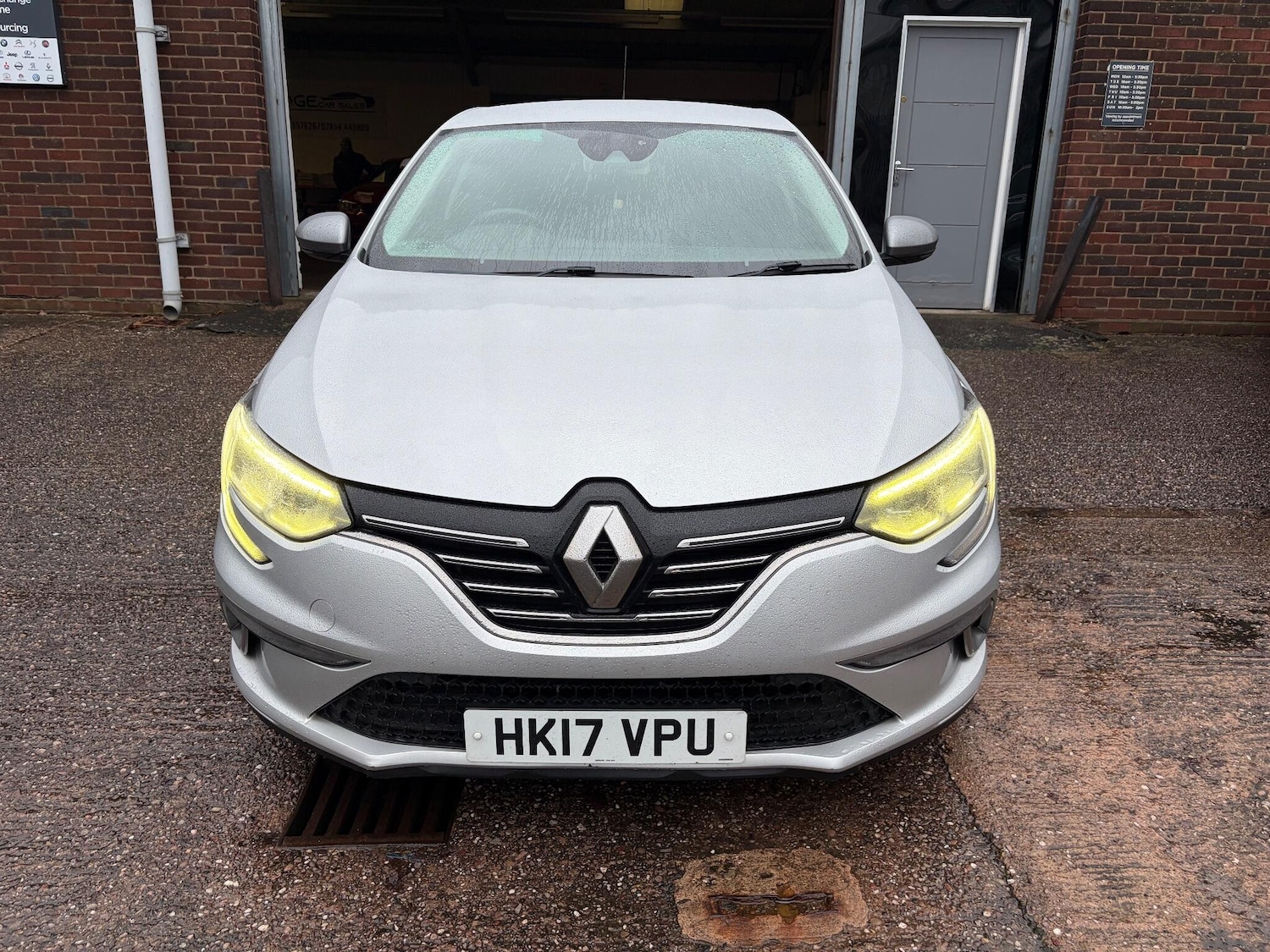Used Renault Megane 2017 for sale - 77254965: Photo 4