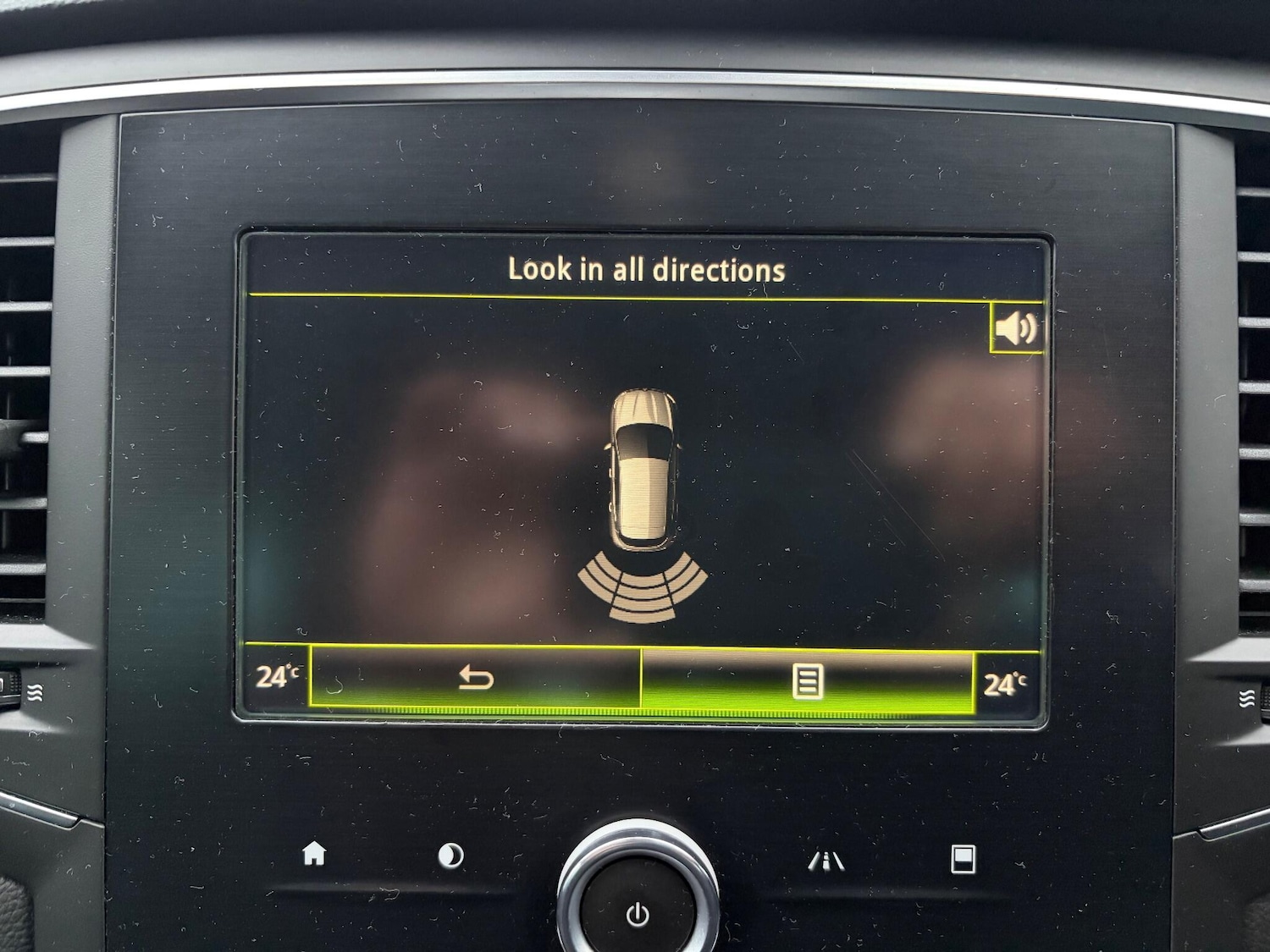 Used Renault Megane 2017 for sale - 77254965: Photo 40