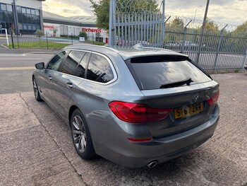 Used BMW 5 Series 2017 for sale - 75949415: Photo