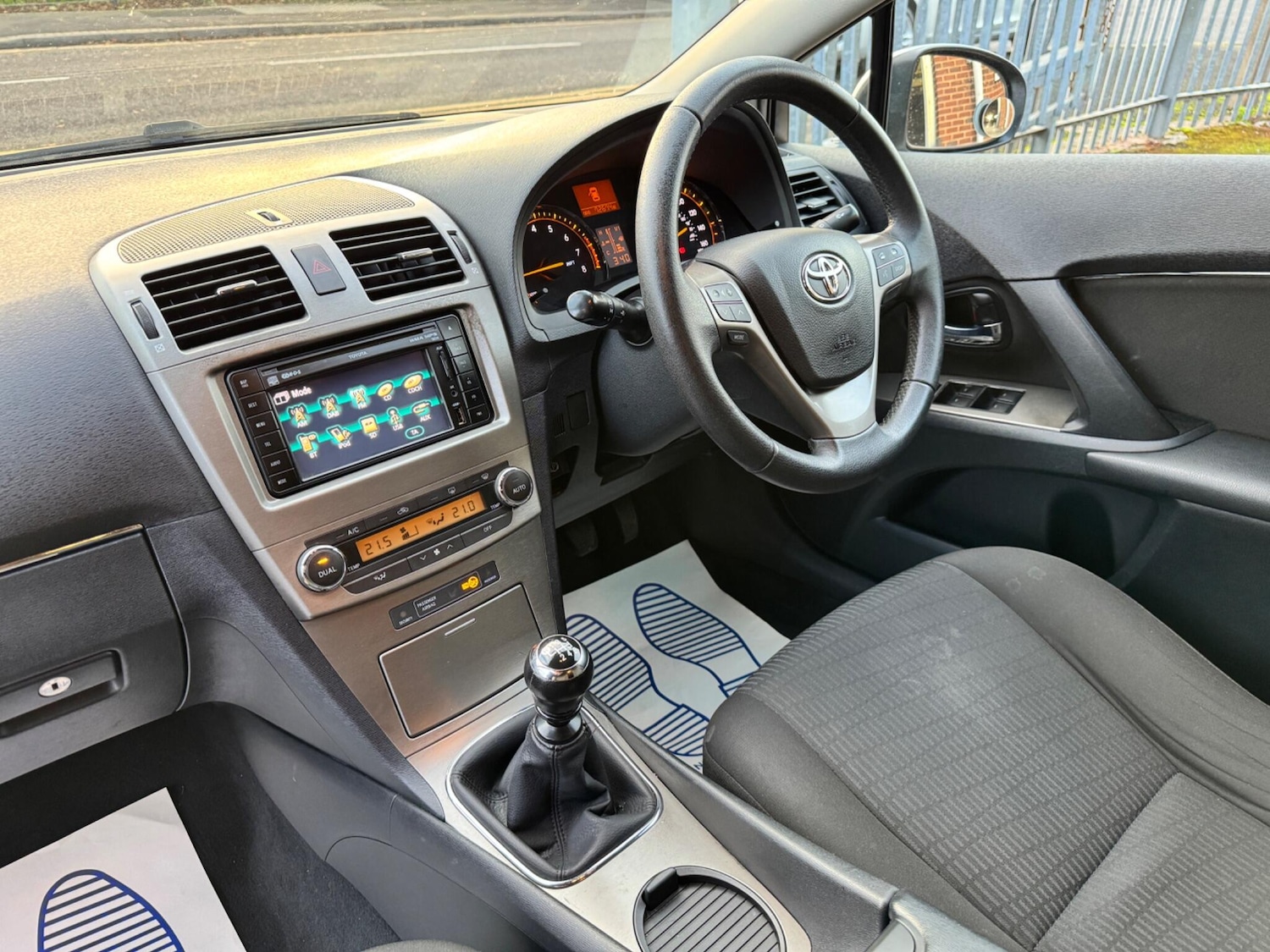 Used Toyota Avensis for sale - 76573713: Photo 24