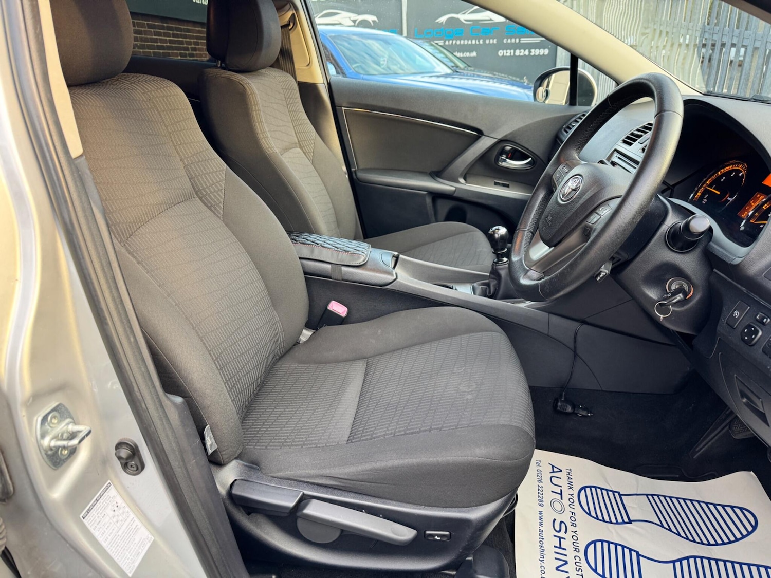 Used Toyota Avensis for sale - 76573713: Photo 3