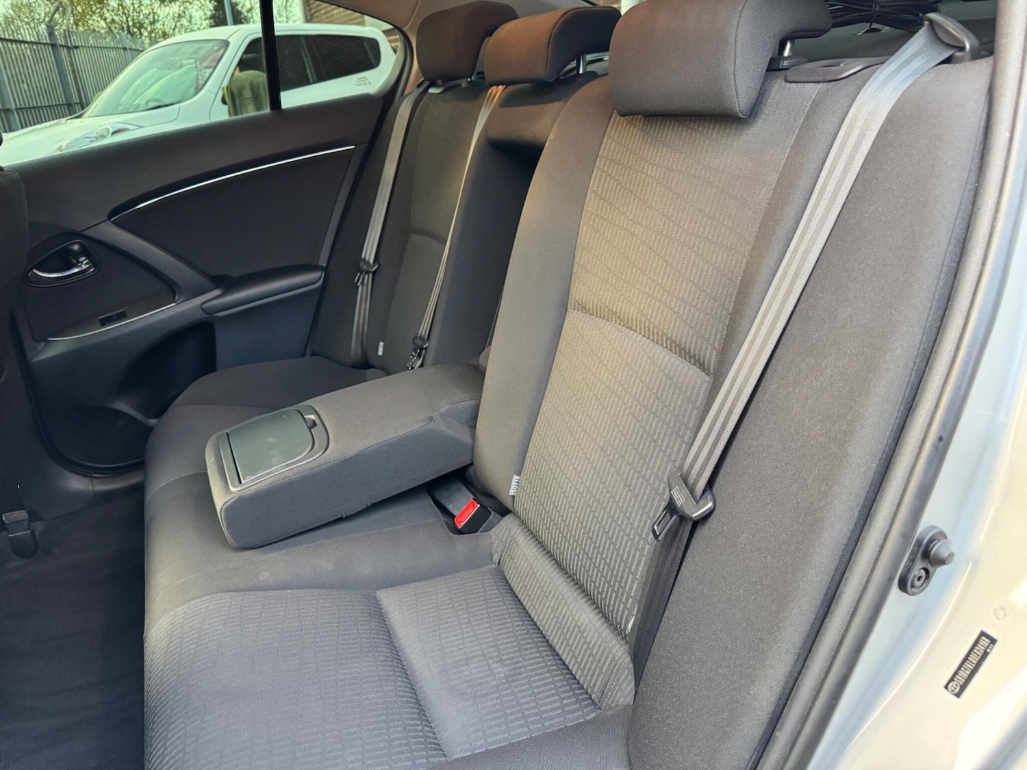 Used Toyota Avensis for sale - 76573713: Photo 32