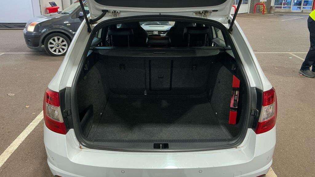 Used Skoda Octavia 2016 for sale - 76441373: Photo 14