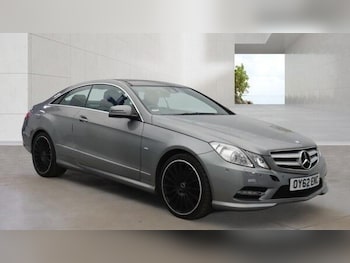 Used Mercedes-Benz E Class 2012 for sale - 78689564: Photo