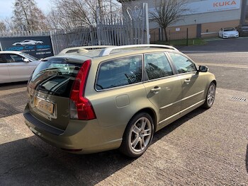 Used Volvo V50 2009 for sale - 77658071: Photo