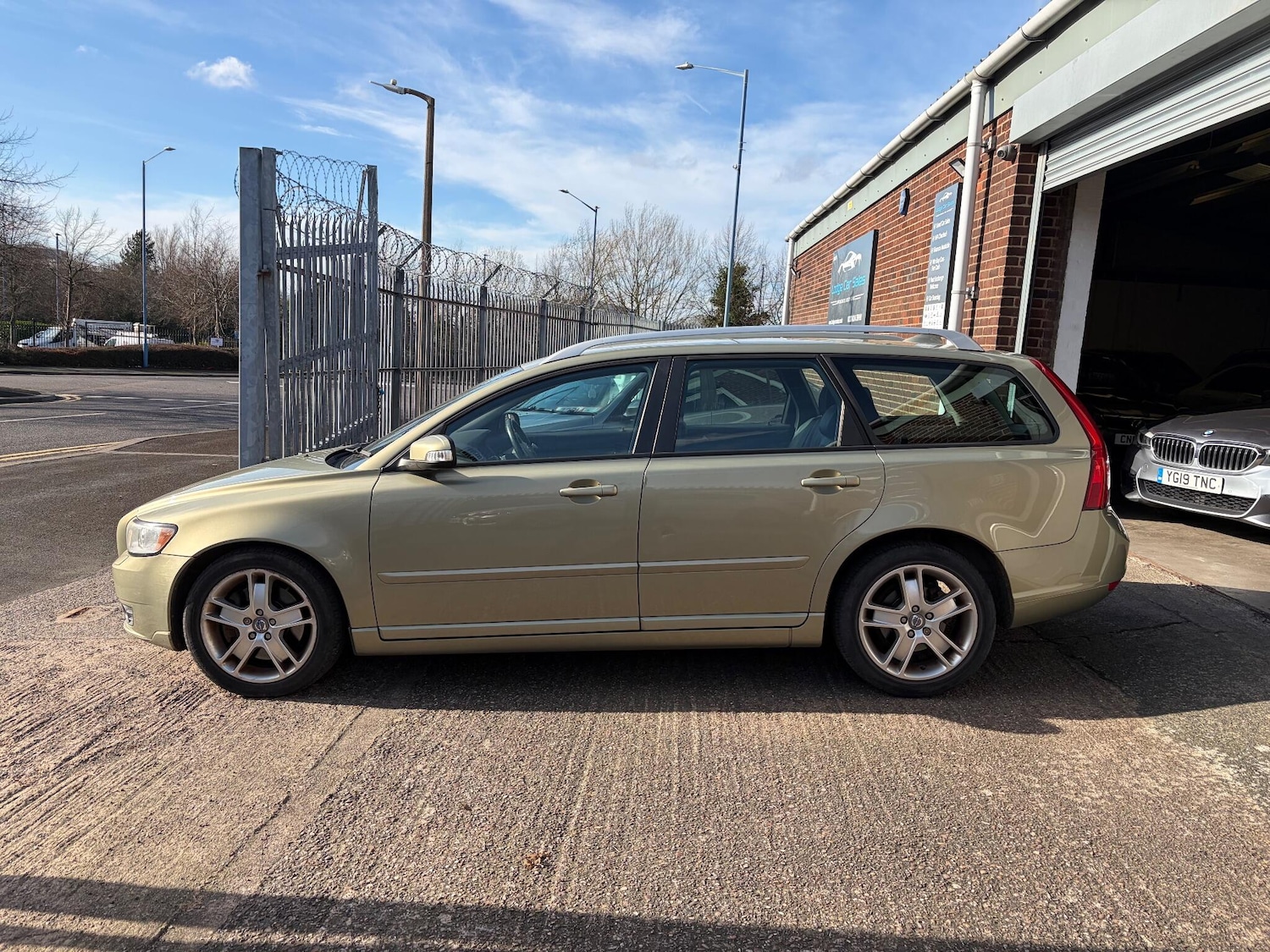 Used Volvo V50 for sale - 77658071: Photo 7