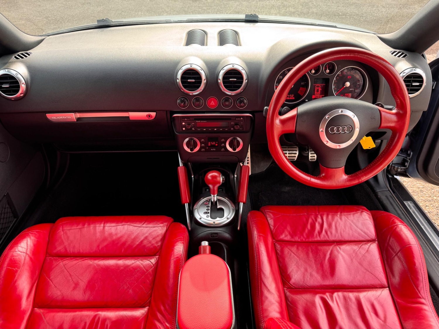 Used Audi TT 2004 for sale - 77769422: Photo 29