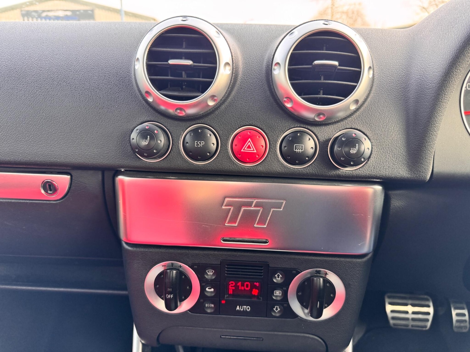 Used Audi TT 2004 for sale - 77769422: Photo 30