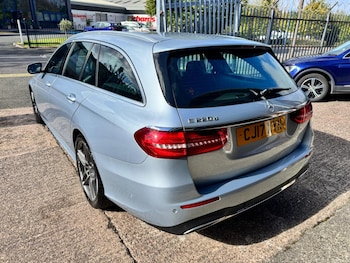 Used Mercedes-Benz E Class 2017 for sale - 76424980: Photo