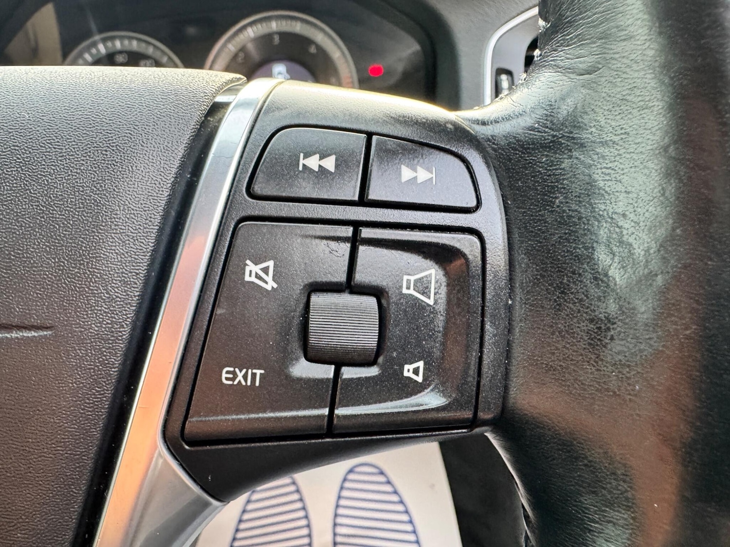 Used Volvo S60 2012 for sale - 76388036: Photo 38