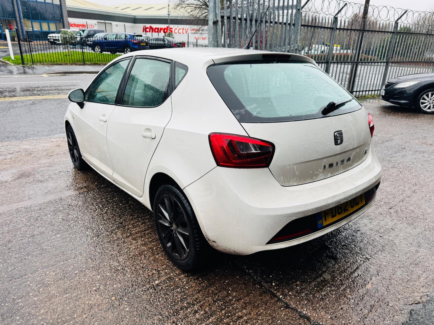 Used SEAT Ibiza 2013 for sale - 76990797: Photo 2