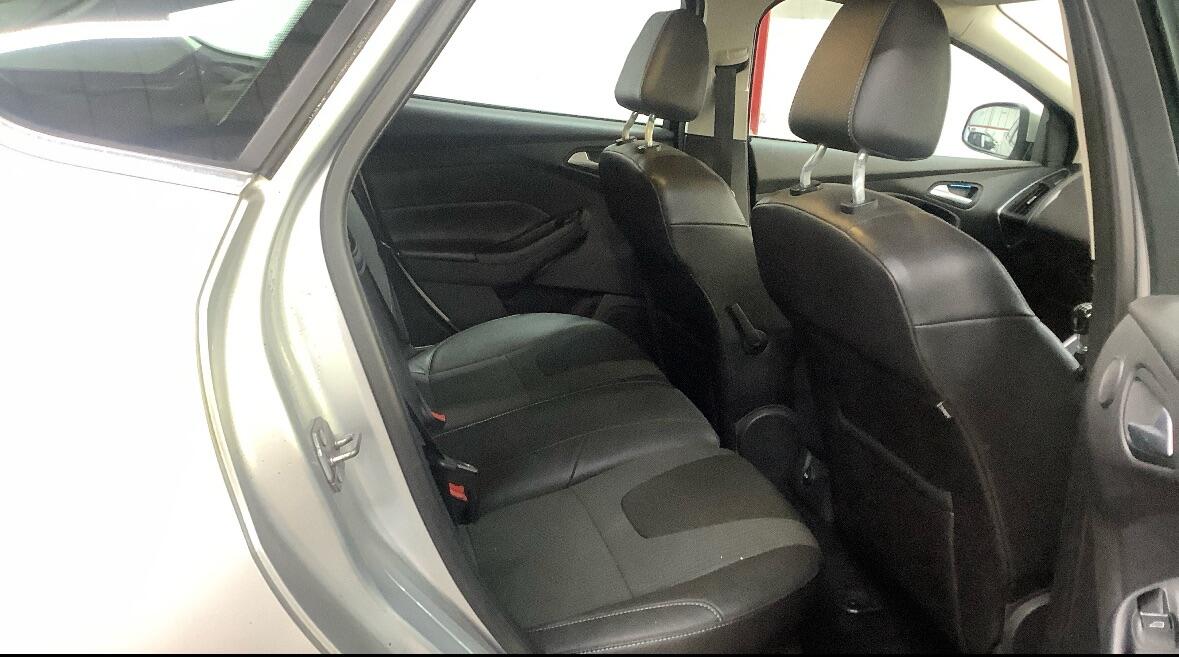 Used Ford Focus 2013 for sale - 77052467: Photo 13