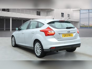 Used Ford Focus 2013 for sale - 77052467: Photo