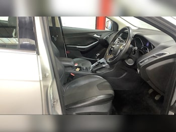 Used Ford Focus 2013 for sale - 77052467: Photo