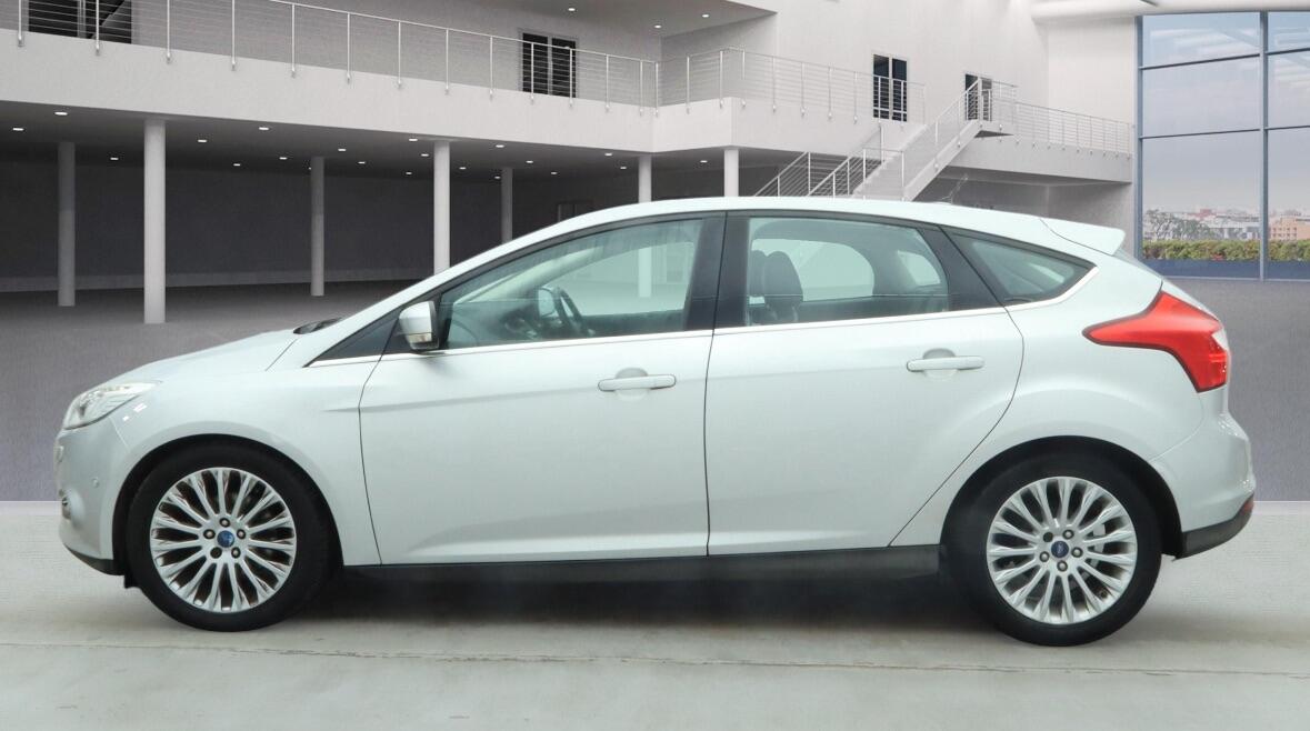 Used Ford Focus 2013 for sale - 77052467: Photo 6