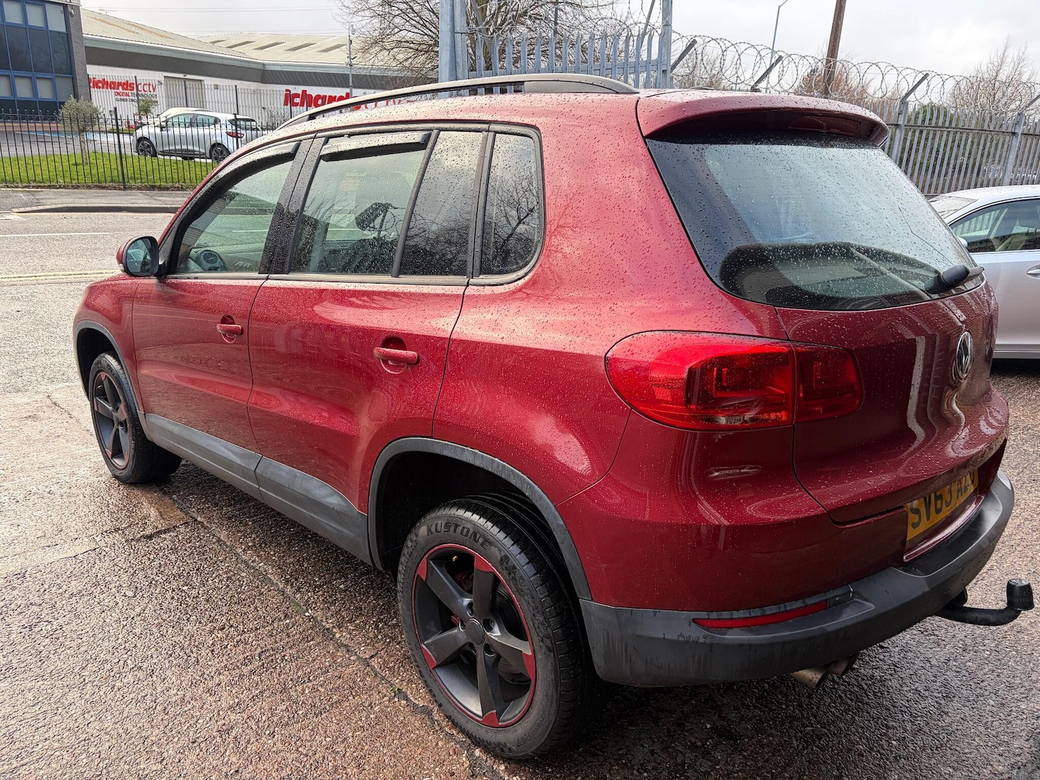 Used Volkswagen Tiguan 2013 for sale - 77174707: Photo 2