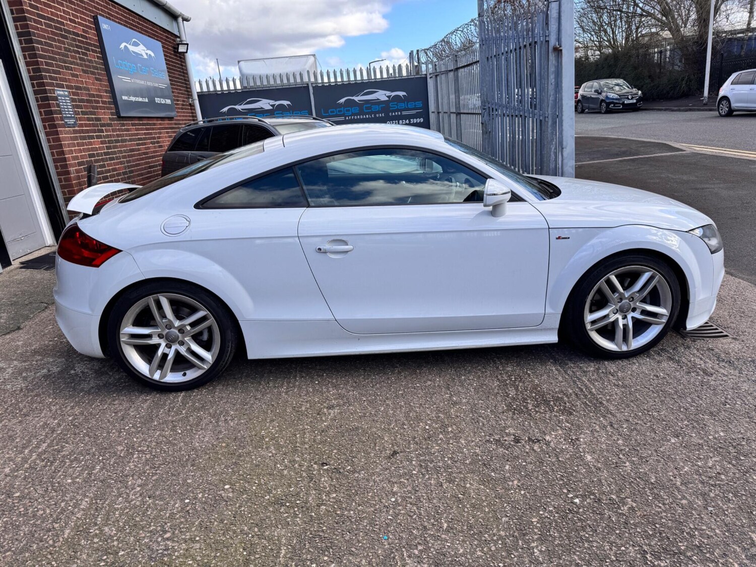 Used Audi TT for sale - 77704674: Photo 10